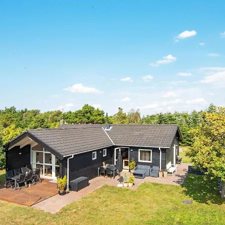 Casa vacanze 6 Person Holiday In Skjern Halby